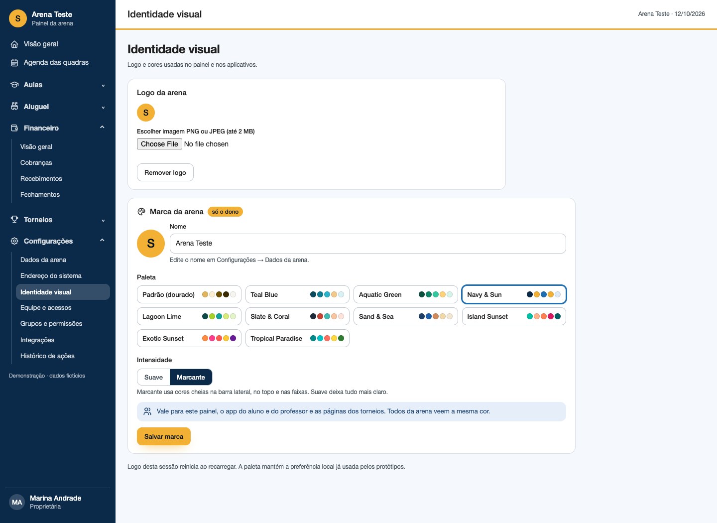 Configurações de identidade visual da arena com logo, paletas e menu de equipe e permissões